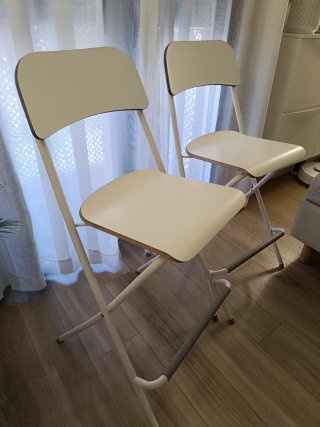 Taburetes Altos IKEA (2 unidades)