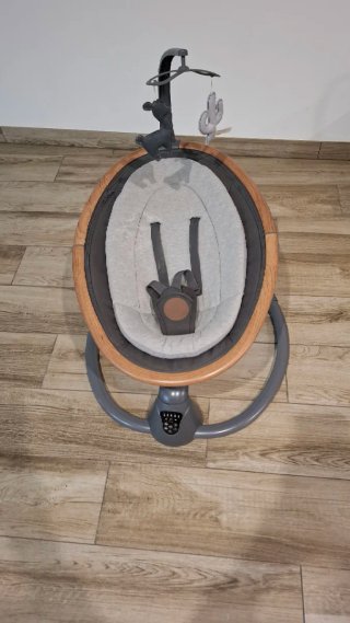 Mecedora Maxi-Cosi Beyond Graphite