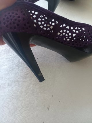 Zapatos tacón Zara morados