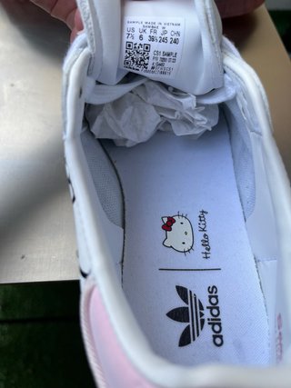 Adidas Samba Hello Kitty