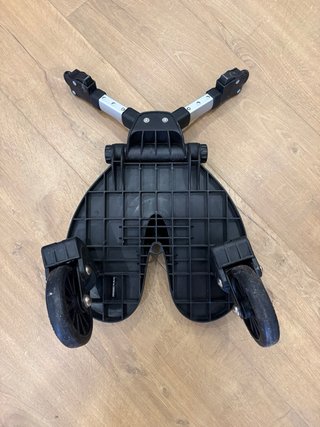 Patinete universal Bumprider para cochecito