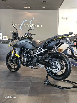 SUZUKI V-STROM 800 TECH REESTRENO 2.356 Km