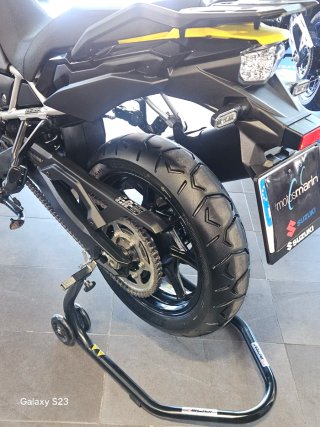 SUZUKI V-STROM 800 TECH REESTRENO 2.356 Km