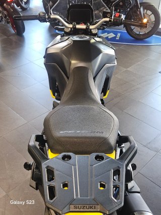 SUZUKI V-STROM 800 TECH REESTRENO 2.356 Km