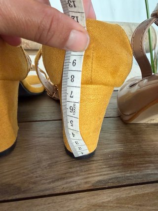 Sandalias de tacón ZH mostaza