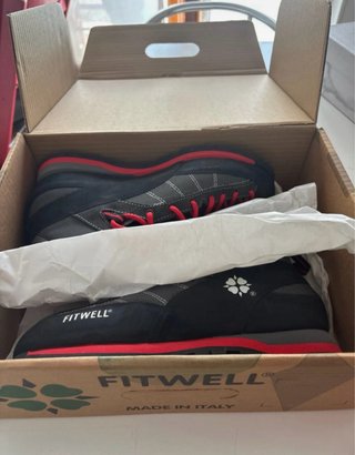 Scarpe Trekking Uomo Fitwell 40 mai indossate