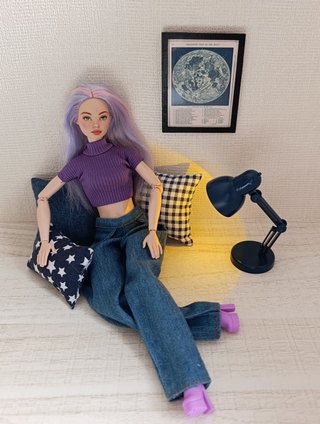 Cuscini e decorazioni in miniatura Barbie scala 1/6