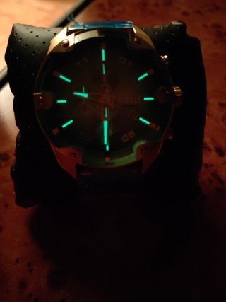 Reloj Diesel Spiked nuevo dorado y verde