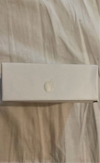 Airpods 4 con ANC Apple Bianchi