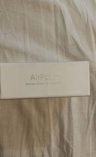 Airpods 4 con ANC Apple Bianchi