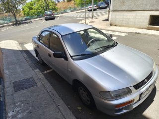 Mazda 323 1998