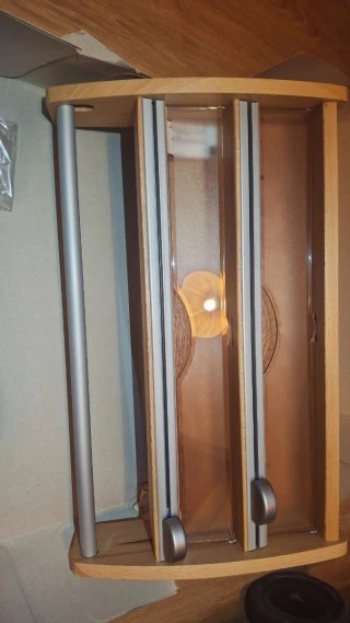 Organizador de cubiertos de madera y metal