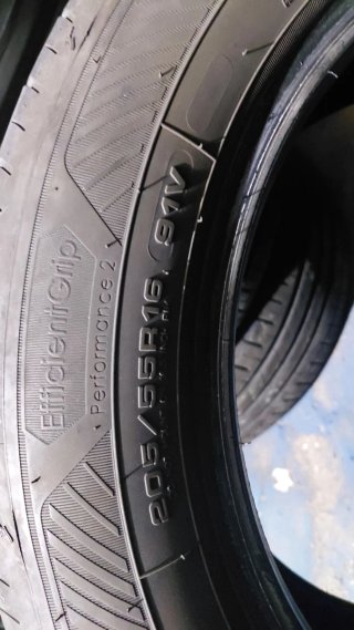 Neumáticos 205/55/16