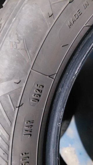 Neumáticos 205/55/16