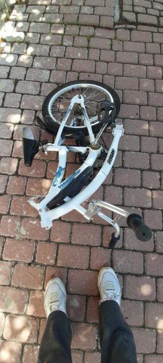 Bicicleta tándem blanca