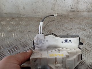CERRADURA PUERTA DELANTERA DERECHA PEUGEOT 407 9683417780