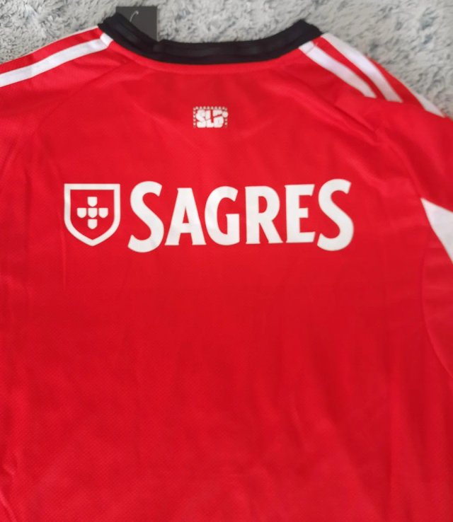 Camiseta Adidas Roja Talla L
