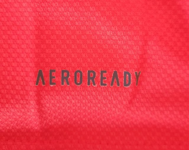 Camiseta Adidas Roja Talla L