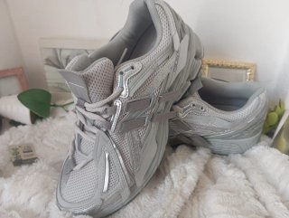 New Balance 1906A Grigio Sneakers