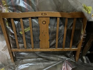 Cabeceros de cama madera antiguos