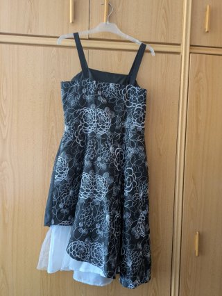 Vestido fiesta flores negro y blanco T42
