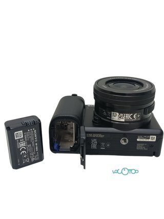 Cámara Sony ZV-E10 con Objetivo 18-55mm