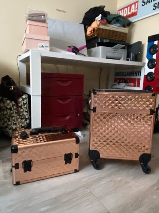 Maleta de maquillaje profesional con ruedas