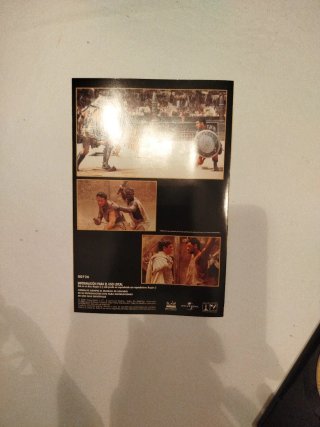 DVD Gladiator con un disco de contenido adicional