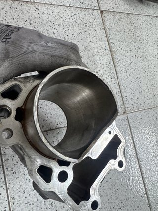 Cilindro Suzuki Burgman 400 2009