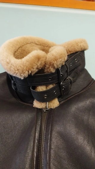 Chaqueta cazadora de piel de borrego