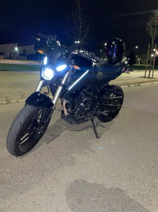 Moto Naked 125cc Negra
