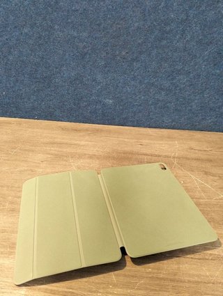 Apple Funda Smart Folio iPad Air 11 Verde salvia