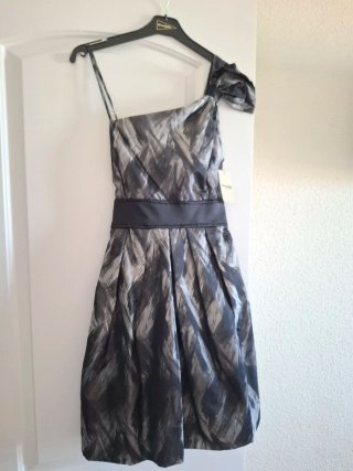 Vestido fiesta gris y negro