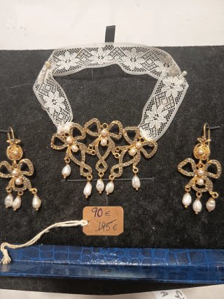 Aderezo huertana chapado oro y perlas cultivo