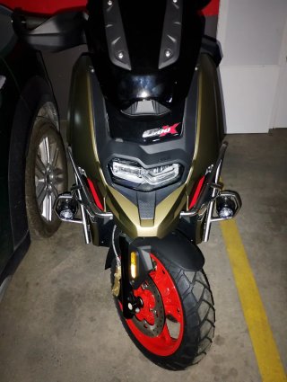 BMW C 400X RUGGED Maxi Scooter