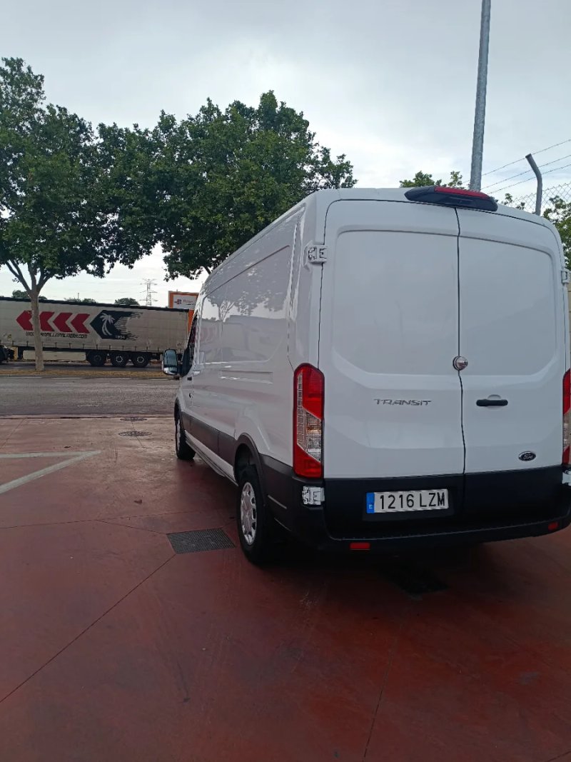Ford Transit 2022, foto 8