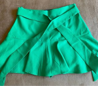Falda pantalón Zara verde Talla M