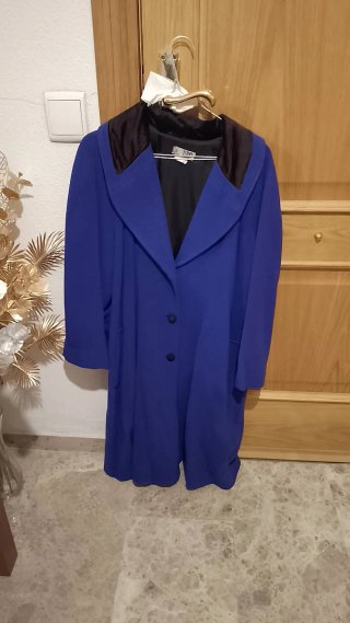 Abrigo largo señora azulón cuello negro