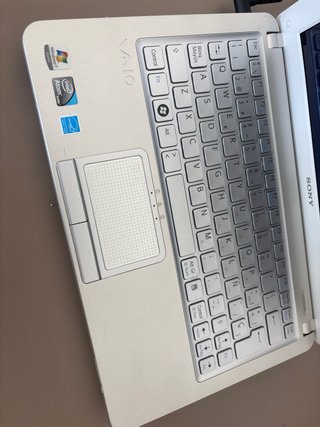 Sony Vaio VPCW12J1E Blanco Netbook 10.1