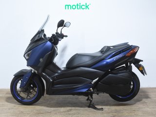 YAMAHA XMAX 300