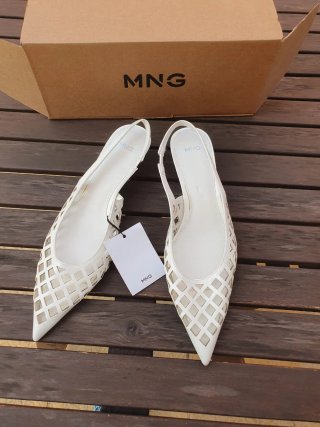 Zapatos MNG Talla 41 Mujer Blancos