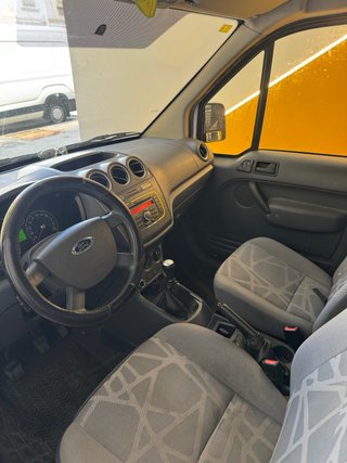 Ford Transit 2012