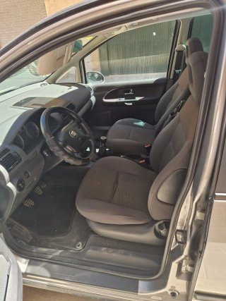 seat Alhambra año 2010