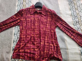Camisa SURKANA Talla XS, de la temporada 2025