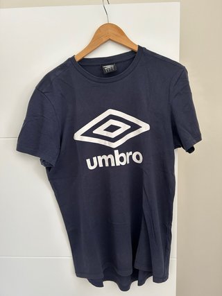 Camiseta Umbro Azul
