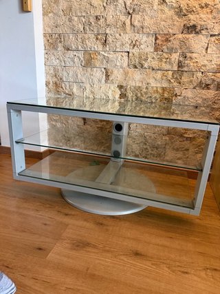 Mesa para TV cristal giratoria y moderna - Ikea