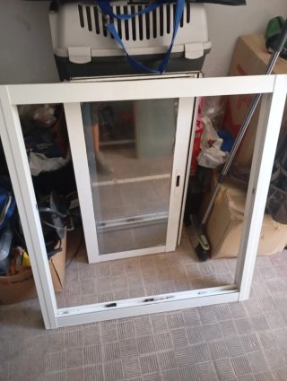 Ventana aluminio corredera Alto  109'5 Ancho 99'5