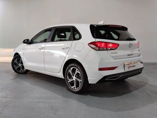 Hyundai i30 1.5 DPI Klass SLX 81 kW (110 CV)