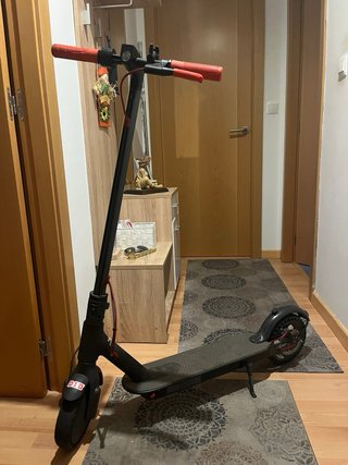 Patinete Eléctrico Negro
