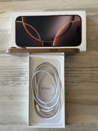 iPhone 16 Pro 128GB - 98% Batería factura
